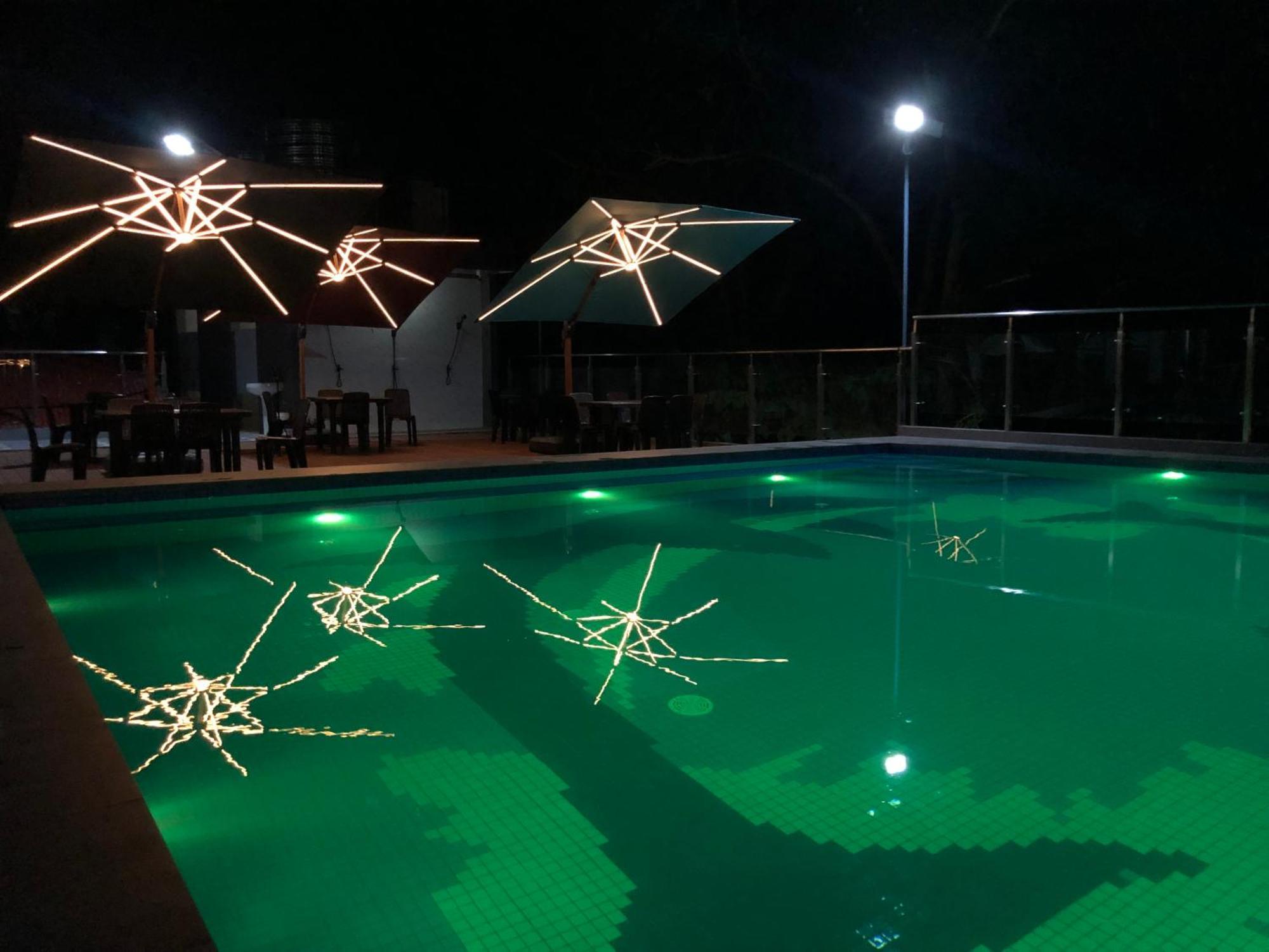 Sky Garden Hotel Coron Exterior photo